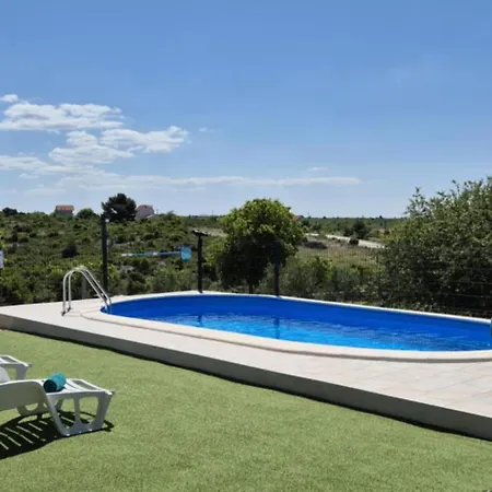 Potkova Holiday home *