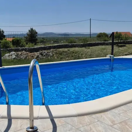 Holiday home Potkova Ladevci